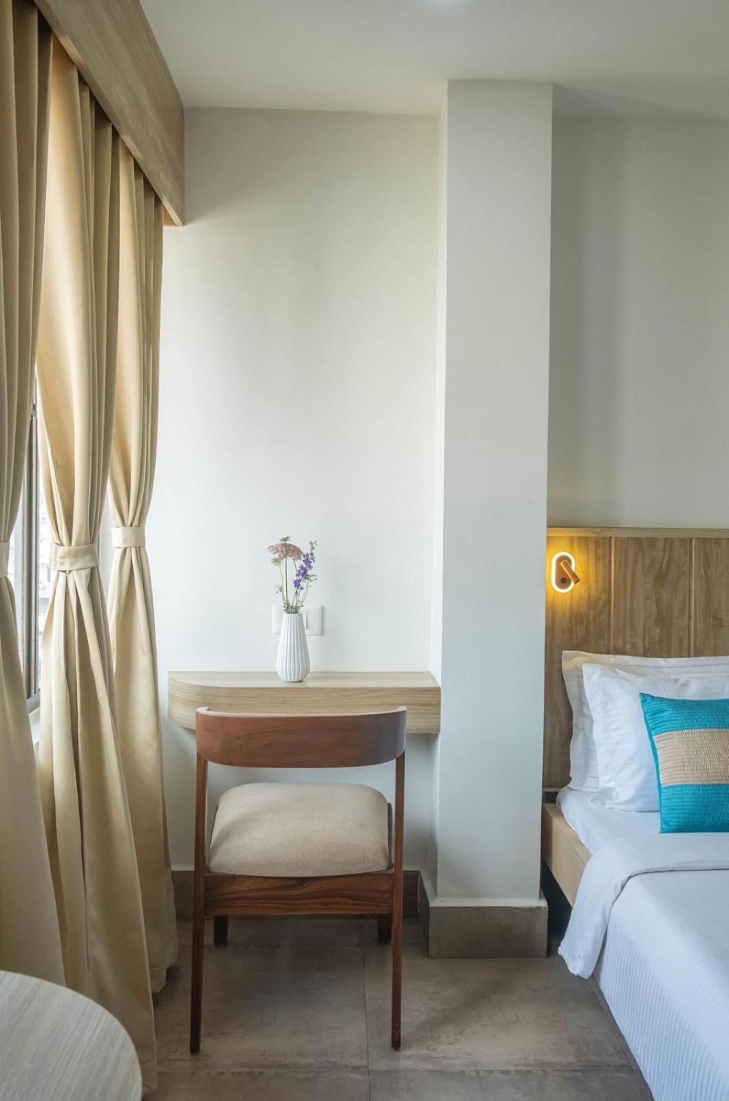 Hotel Lake Shilloi Dimāpur Dış mekan fotoğraf