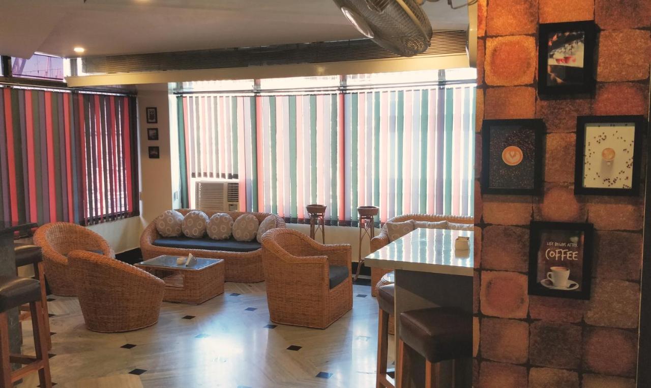 Hotel Lake Shilloi Dimāpur Dış mekan fotoğraf
